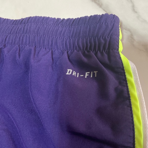 Nike Multi-colored Shorts size Small - Picture 14 of 16